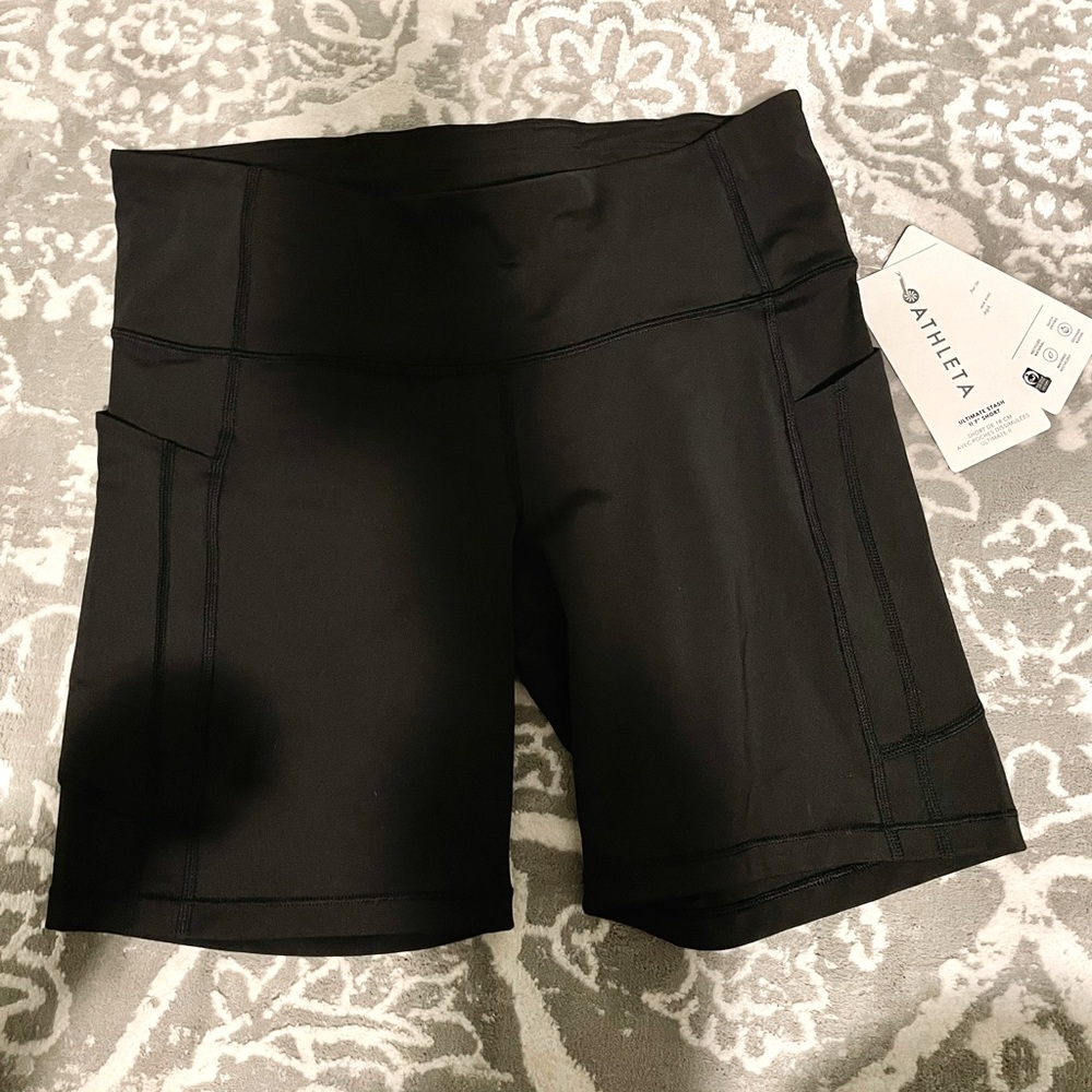 Athleta Ultimate Stash 7 Bike Short NWT